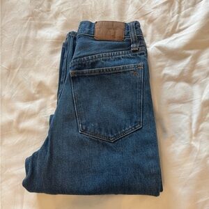 MADEWELL high-rise baggy straight jeans (color: dark wash, size 23)